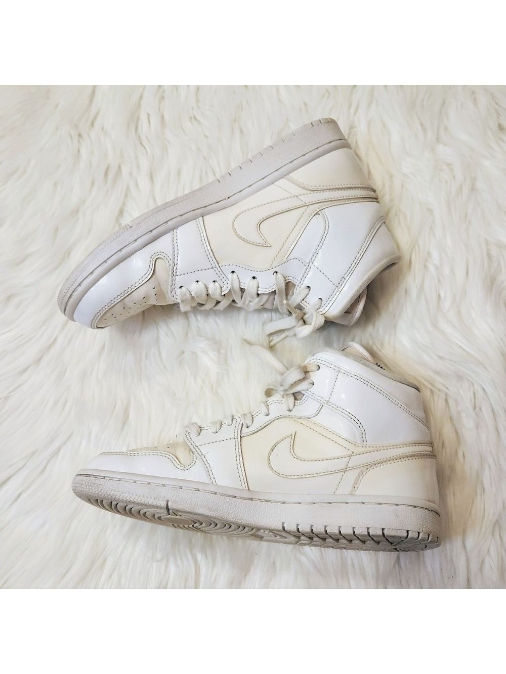 Nike Air Jordan 1 Patent Leather White Sneakers Size 7 - Picture 3 of 12